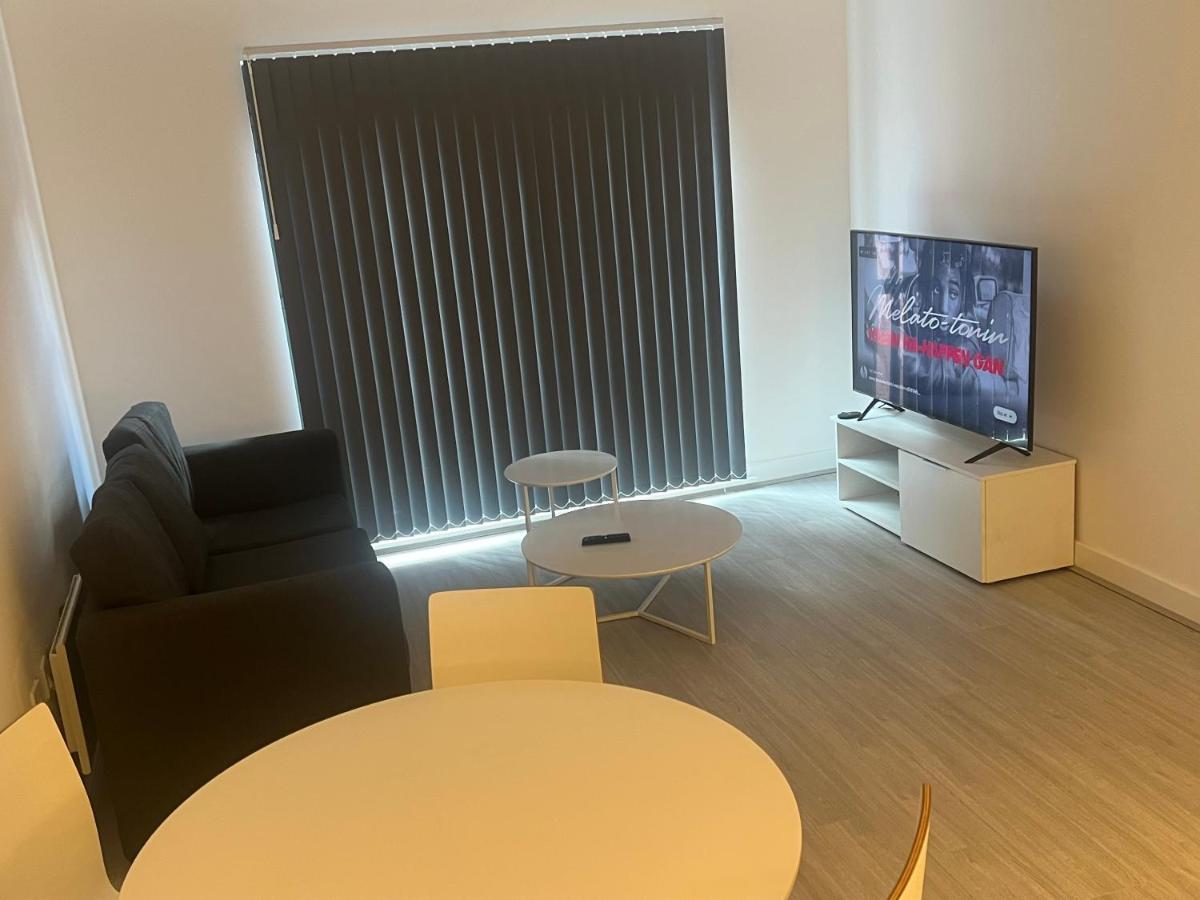 Luxe City Centre Apartment Бирмингам Екстериор снимка